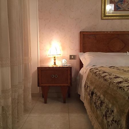 B&B Donna Porzia Trani Exterior foto